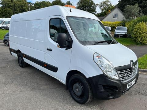 Renault Master Panel Van 2.3 dCi 35 Business Long Overhang Panel Van RWD MWB Medium Roof Euro 6 5dr