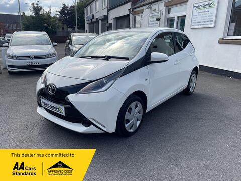 Toyota AYGO Hatchback 1.0 VVT-i x-play x-shift Euro 5 5dr Euro 5