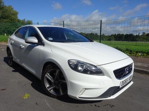 Volvo V40 Hatchback 2.0 D2 R-Design Euro 6 (s/s) 5dr