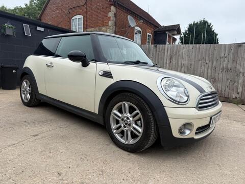 MINI Hatch Hatchback 1.6 Cooper Euro 4 3dr
