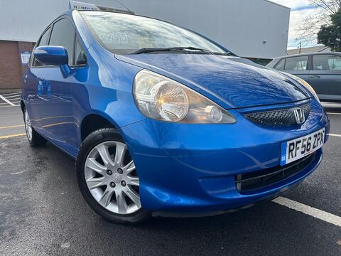 Honda Jazz Hatchback 1.4 i-DSI SE CVT-7 5dr