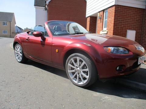 Mazda MX-5 Convertible 2.0i Sport Roadster Euro 4 2dr