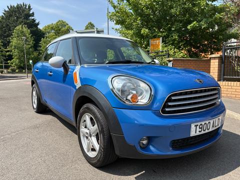 MINI Countryman SUV 1.6 Cooper Euro 5 (s/s) 5dr