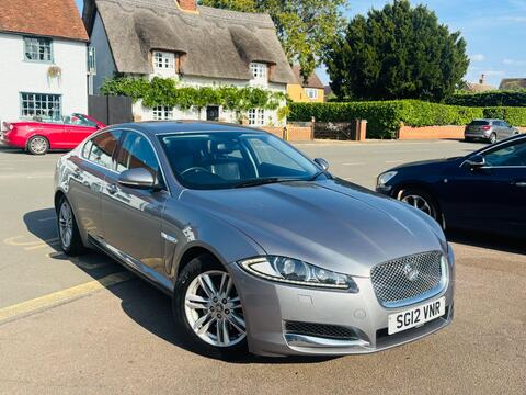 Jaguar XF Saloon 2.2d Luxury Auto Euro 5 (s/s) 4dr