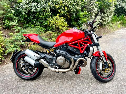 Ducati Monster 1200 Naked 1200