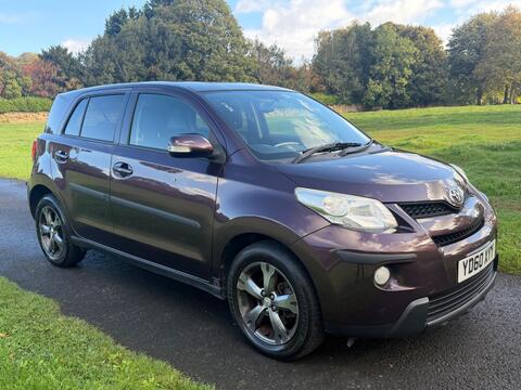 Toyota Urban Cruiser SUV 1.4 D-4D 4WD Euro 4 5dr
