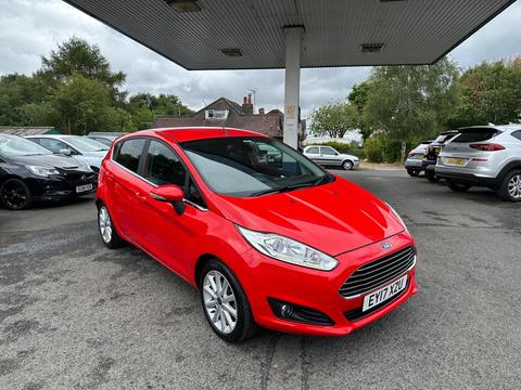 Ford Fiesta Hatchback 1.0T EcoBoost Titanium Euro 6 (s/s) 5dr