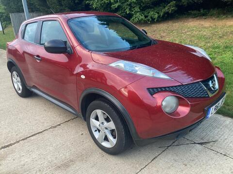 Nissan Juke SUV 1.6 Visia Euro 5 5dr