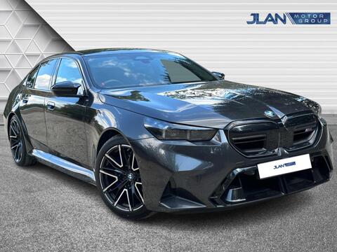 BMW M5 Saloon 4.4 22.1kWh Steptronic xDrive Euro 6 (s/s) 4dr