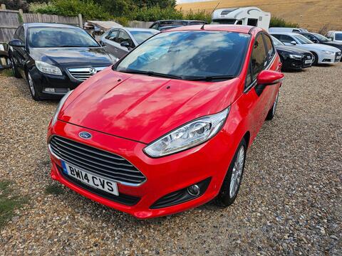 Ford Fiesta Hatchback 1.0T EcoBoost Titanium Euro 5 (s/s) 5dr