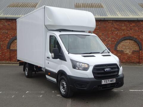 Ford Transit Luton 2.0 350 EcoBlue Leader FWD L4 Euro 6 (s/s) 3dr