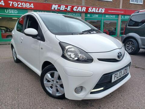Toyota AYGO Hatchback 1.0 VVT-i Fire Euro 5 5dr