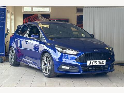 Ford Focus Hatchback 2.0T EcoBoost ST-3 Euro 6 (s/s) 5dr