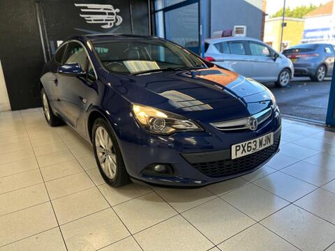 Vauxhall Astra GTC Coupe 2.0 CDTi SRi Auto Euro 5 3dr