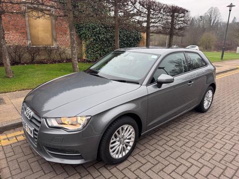 Audi A3 Hatchback 1.6 TDI SE Technik S Tronic Euro 6 (s/s) 3dr