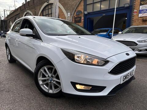 Ford Focus Hatchback 1.0T EcoBoost Zetec Euro 6 (s/s) 5dr