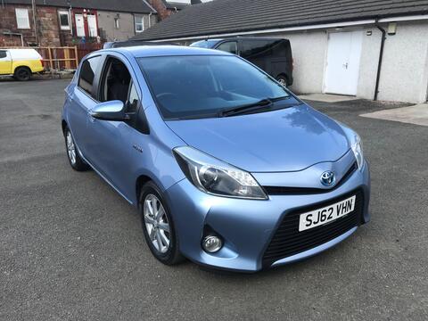 Toyota Yaris Hatchback 1.5 VVT-h T4 CVT Euro 5 5dr