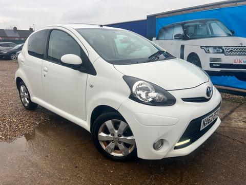 Toyota AYGO Hatchback 1.0 VVT-i Fire Euro 5 5dr