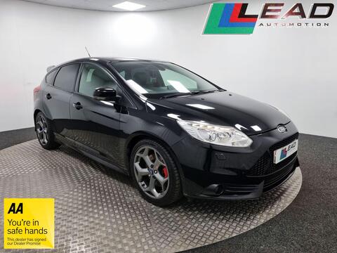 Ford Focus Hatchback 2.0T EcoBoost ST-3 Euro 5 (s/s) 5dr