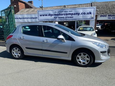 Peugeot 308 Hatchback 1.6 HDi S 5dr