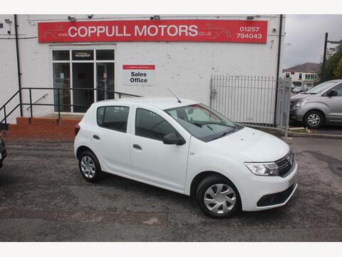 Dacia Sandero Hatchback 1.0 SCe Essential Euro 6 5dr