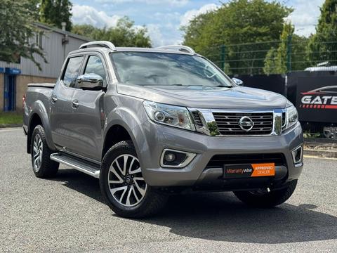 Nissan Navara Pickup 2.3 dCi Tekna Auto 4WD Euro 6 4dr