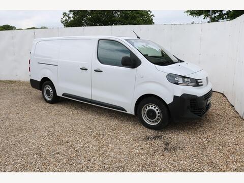 Peugeot Expert Panel Van 1.5 BlueHDi Professional Long Panel Van Long Euro 6 (s/s) 6dr