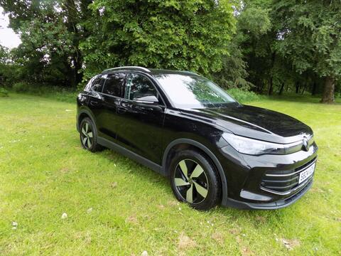 Volkswagen Tiguan SUV 2.0 TDI Match DSG Euro 6 (s/s) 5dr
