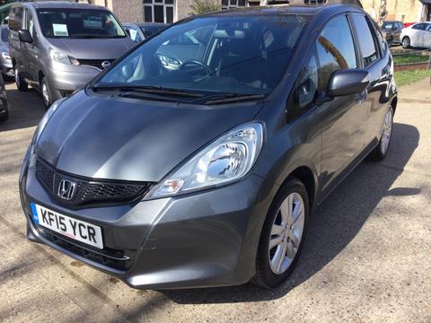 Honda Jazz Hatchback 1.4 i-VTEC ES Plus CVT Euro 5 5dr