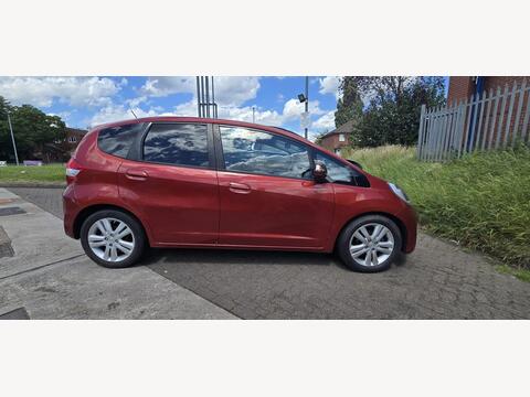 2015 Honda Jazz, photograph 4
