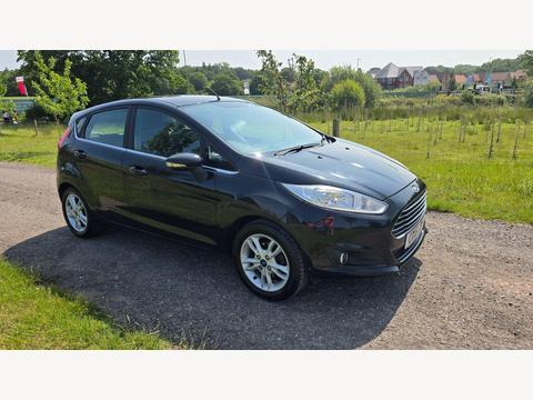 Ford Fiesta Hatchback 1.25 Zetec Euro 5 5dr