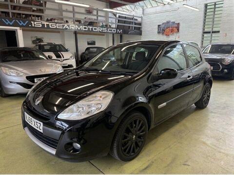 Renault Clio Hatchback 1.2 Dynamique TomTom Euro 4 3dr