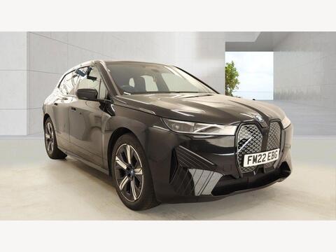 BMWiX