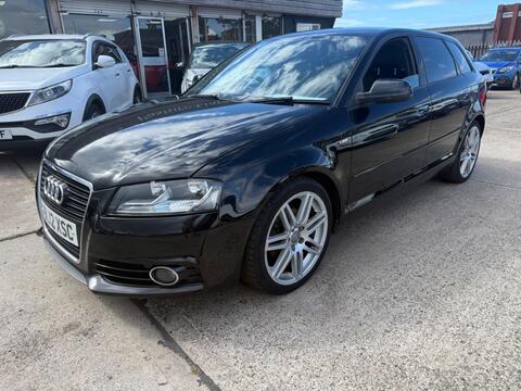 Audi A3 Hatchback 1.6 TDI S line Sportback Euro 5 (s/s) 5dr
