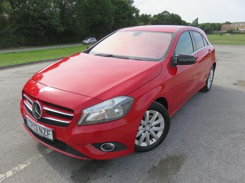Mercedes-Benz A Class Hatchback 1.6 A180 BlueEfficiency SE 7G-DCT Euro 6 (s/s) 5dr