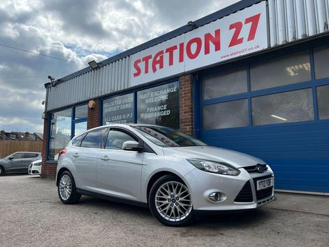 Ford Focus Hatchback 1.6 TDCi Zetec Euro 5 (s/s) 5dr