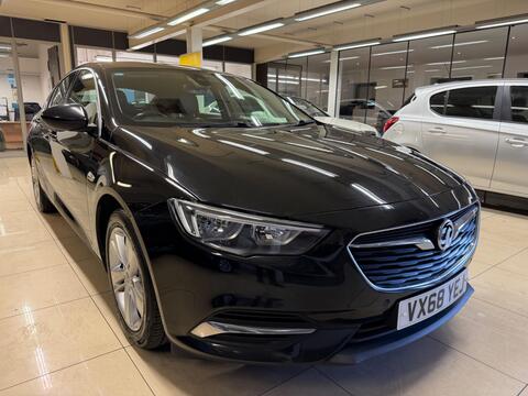 Vauxhall Insignia Hatchback 1.6 Turbo D ecoTEC Tech Line Nav Grand Sport Euro 6 (s/s) 5dr