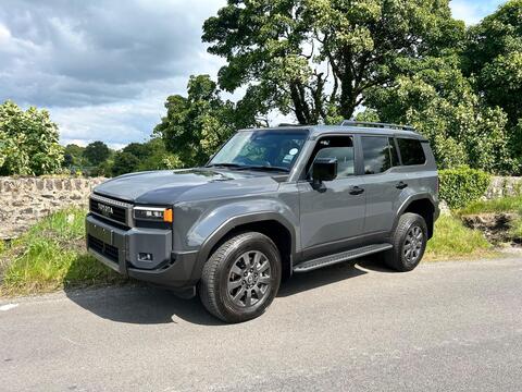 Toyota Land Cruiser SUV 2.8D Invincible Auto 4WD Euro 6 (s/s) 5dr (LWB)