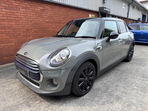 MINI Hatch Hatchback 1.5 Cooper Auto Euro 6 (s/s) 5dr