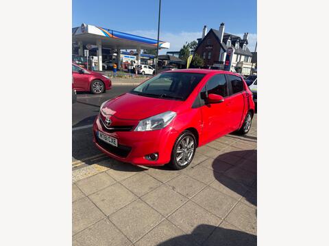 Toyota Yaris Hatchback 1.33 Dual VVT-i SR Euro 5 5dr