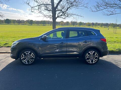2019 Renault Kadjar, photograph 2