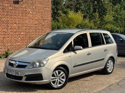 Vauxhall Zafira MPV 2.2 16V Life Auto Euro 4 5dr