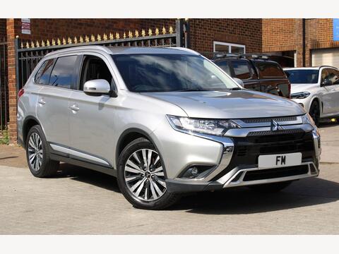 Mitsubishi Outlander SUV 2.0 MIVEC Juro CVT 4WD Euro 6 (s/s) 5dr