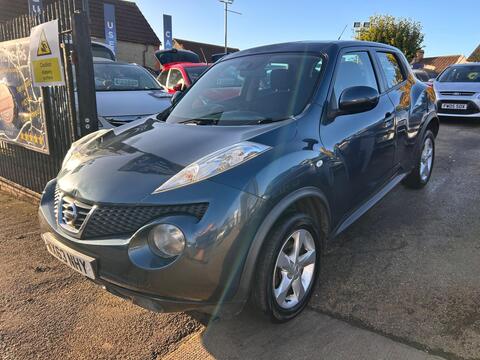 Nissan Juke SUV 1.6 Visia Euro 5 5dr