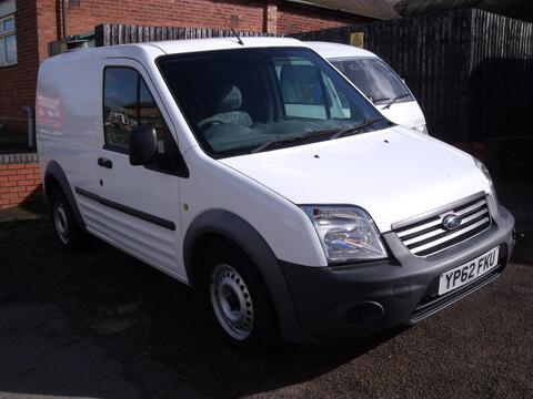 Ford Transit Connect Panel Van 1.8 TDCi T200 L1 H1 4dr DPF