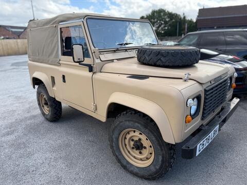 Land Rover Defender 90 Pickup 2.5D Soft Top Pick Up
