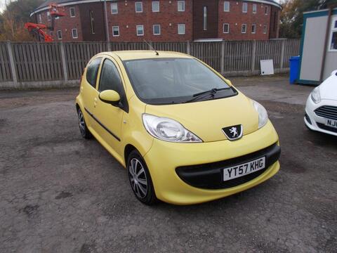 Peugeot 107 Hatchback 1.0 12V Urban Euro 4 5dr