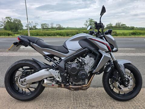 Honda CB650F Naked 650