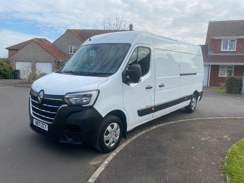 Renault Master Panel Van 2.3 dCi 35 Business+ FWD LWB Medium Roof Euro 6 4dr