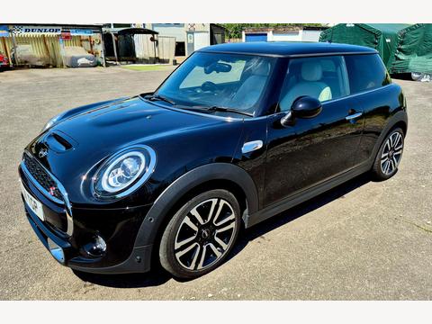 MINI Hatch Hatchback 2.0 Cooper S Exclusive Euro 6 (s/s) 3dr